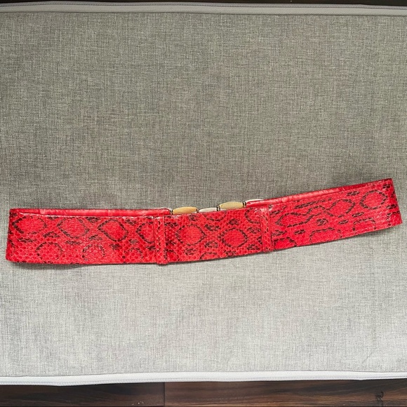 VTG Judith Leiber Red Snakeskin Adjustable Leather Belt - Picture 7 of 15